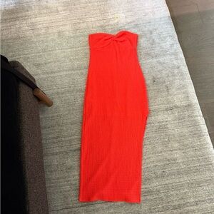 Women’s Strapless Twist Knit Tube Midi Bodycon Dress